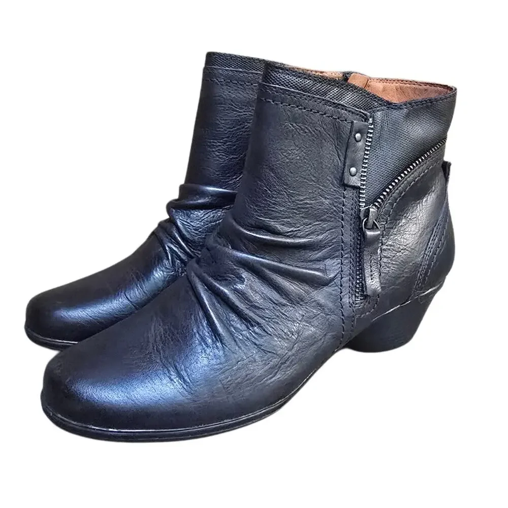 Cobb Hill Laurel Black Leather Ankle Boots Size 8W Comfort Zip Casual Booties